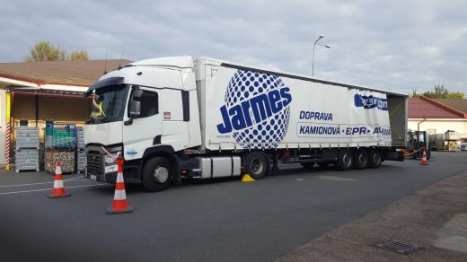 jarmes-auto-foto-02